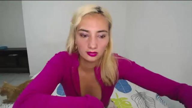 Image 2 of donita1 Stream on Chaturbate on 18 months ago