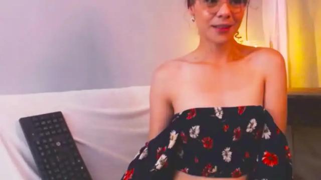 Image 4 of donnacurlysunshine Stream on Chaturbate on 15 months ago
