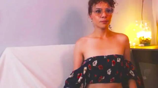 Image 6 of donnacurlysunshine Stream on Chaturbate on 15 months ago