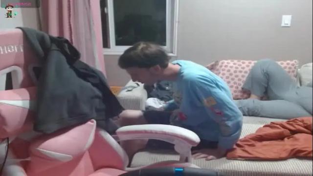 Thumbnail 1, donnydarkness4321's Stream at Chaturbate, 2 days ago
