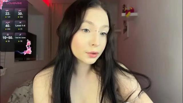 Image 3 of dontoch Stream on Chaturbate on 1 month ago