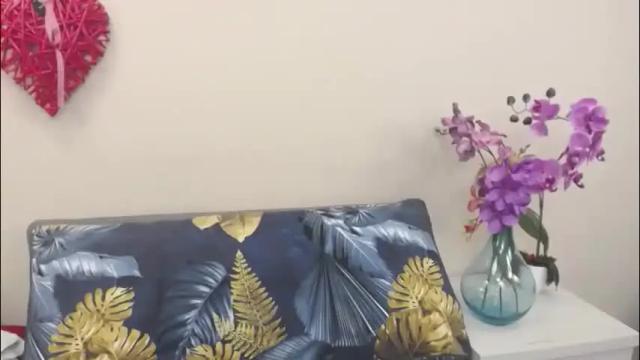 Image 4 of doreenkiss Stream on Chaturbate on 2 months ago