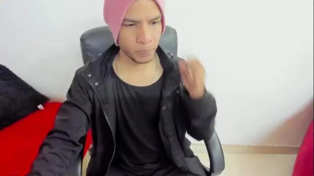Image 8 of dorian_balaklava Stream on Chaturbate on 22 months ago
