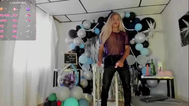 Image 3 of dorian_lev Stream on Chaturbate on 2 months ago