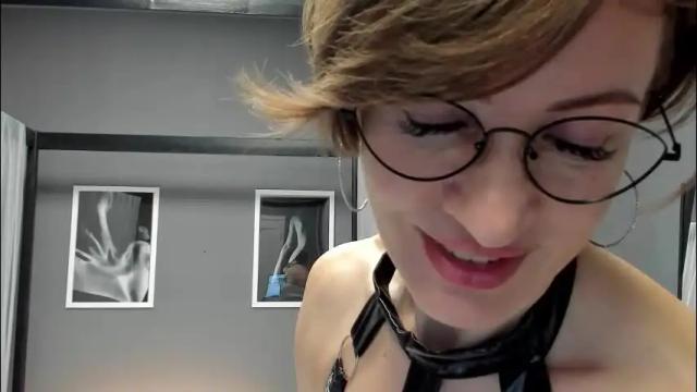 Image 10 of dorothy_meyer Stream on Chaturbate on 15 days ago
