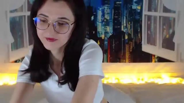 Image 3 of dorotty_ Stream on Chaturbate on 13 months ago