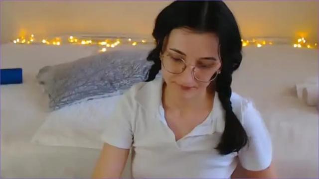 Image 3 of dorotty_ Stream on Chaturbate on 1 month ago