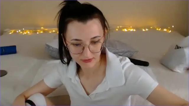 Image 4 of dorotty_ Stream on Chaturbate on 24 days ago