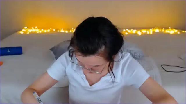 Image 10 of dorotty_ Stream on Chaturbate on 19 days ago