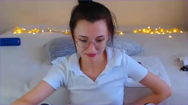 Image 8 of dorotty_ Stream on Chaturbate on 17 days ago