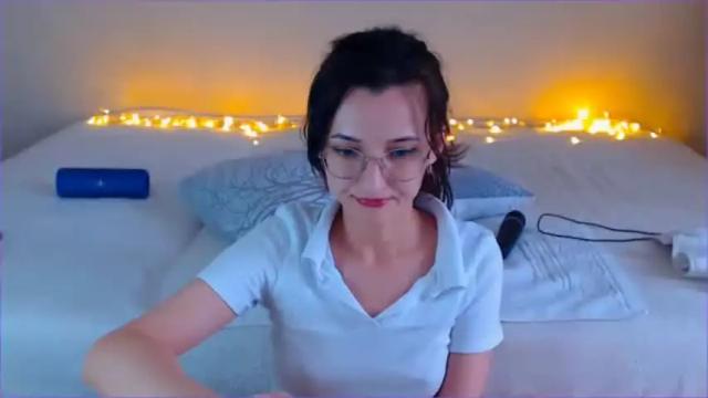 Image 2 of dorotty_ Stream on Chaturbate on 15 days ago