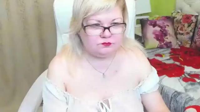 Image 11 of dorramay Stream on Chaturbate on 14 months ago