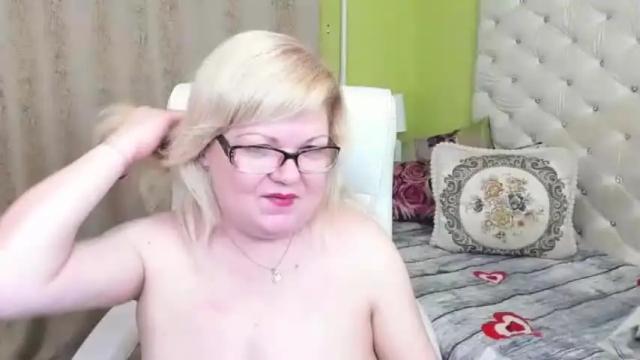 Image 2 of dorramay Stream on Chaturbate on 14 months ago