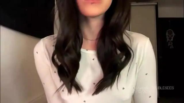 Image 2 of doublesees Stream on Chaturbate on 11 days ago