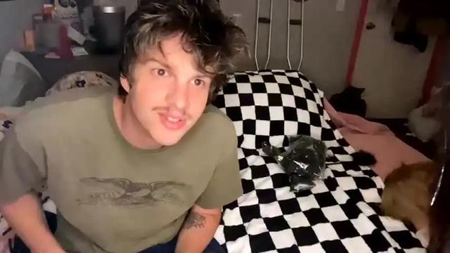 Thumbnail 1, dousometimescry1's Stream at Chaturbate, 12 months ago
