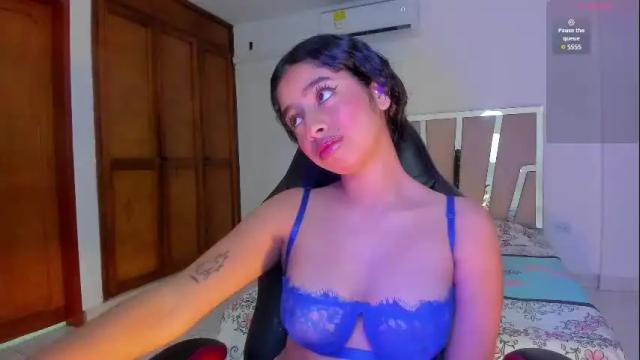 Image 3 of doutzen_banks Stream on Chaturbate on 3 months ago