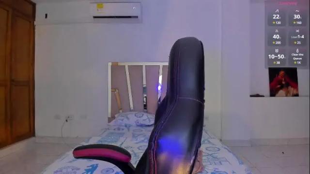 Image 2 of doutzen_banks Stream on Chaturbate on 3 months ago