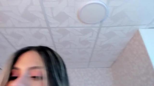 Image 12 of dove_kameron Stream on Chaturbate on 15 months ago
