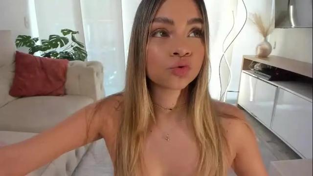 Thumbnail 3, dove_kameron's Stream at Chaturbate, 1 month ago