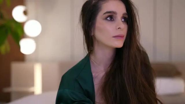 Image 2 of dovia Stream on Chaturbate on 5 days ago