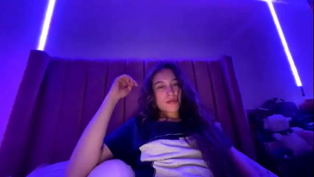 Image 2 of draculina69 Stream on Chaturbate on 8 months ago