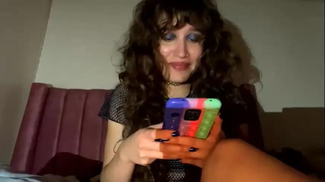 Image 4 of draculina69 Stream on Chaturbate on 7 months ago