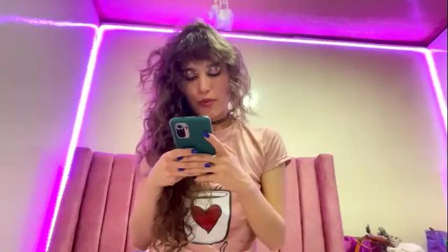 Image 4 of draculina69 Stream on Chaturbate on 7 months ago