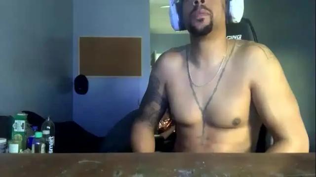 Image 3 of drae_gainz Stream on Chaturbate on 27 days ago