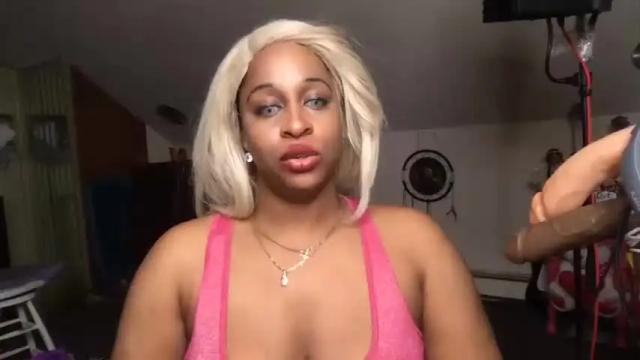 Image 12 of dream32211 Stream on Chaturbate on 16 months ago