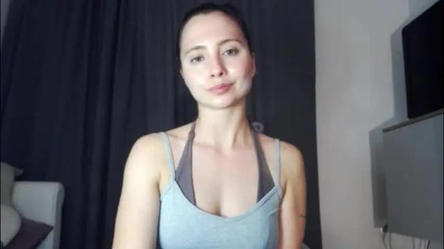 Image 4 of dream_nicole02 Stream on Chaturbate on 1 month ago