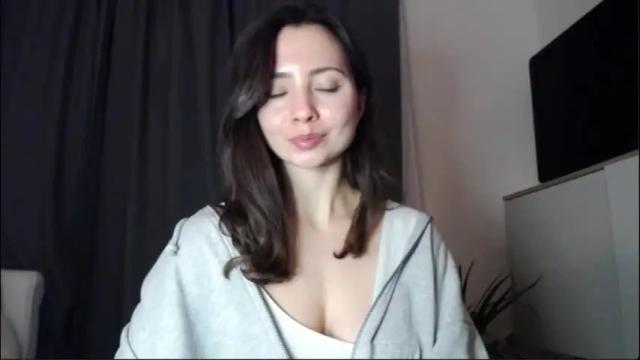 Image 6 of dream_nicole02 Stream on Chaturbate on 1 month ago