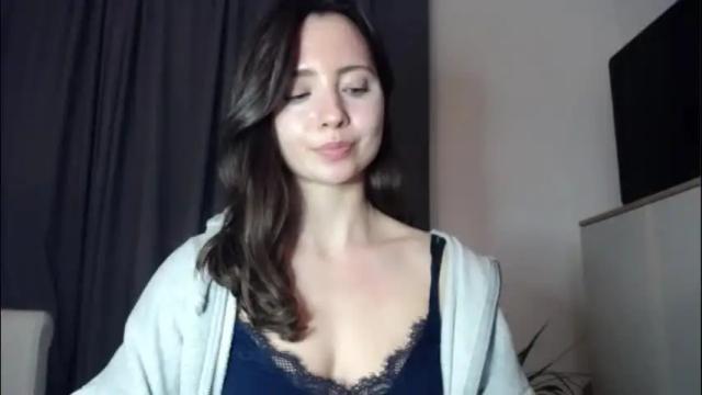 Image 3 of dream_nicole02 Stream on Chaturbate on 1 month ago