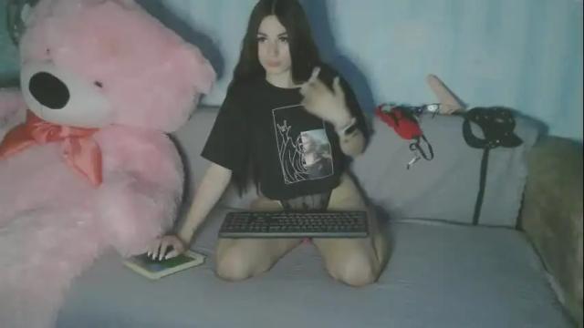 Image 2 of dreamkaren_ Stream on Chaturbate on 1 month ago