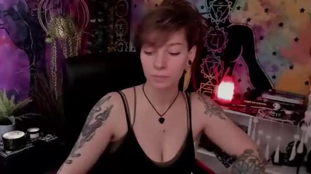 Image 3 of dreammbaylee Stream on Chaturbate on 15 months ago