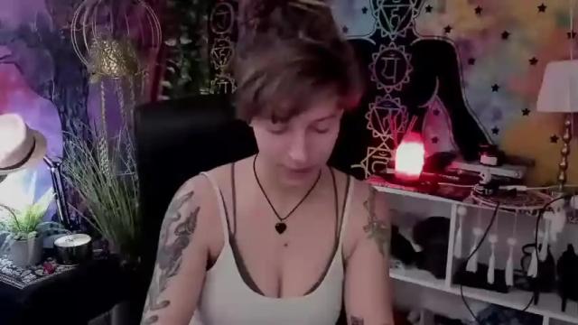 Image 2 of dreammbaylee Stream on Chaturbate on 20 months ago