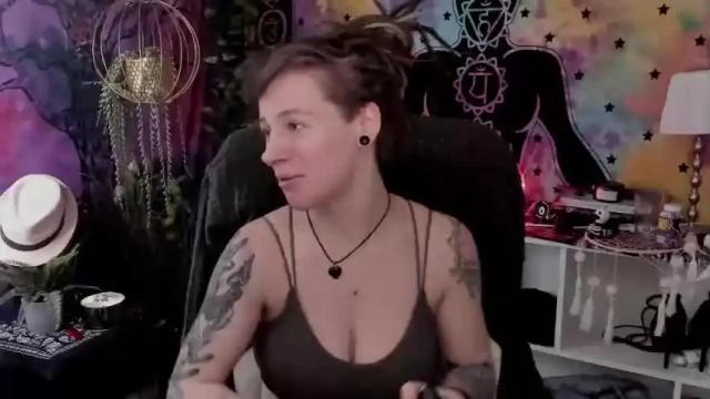 Image 2 of dreammbaylee Stream on Chaturbate on 20 months ago