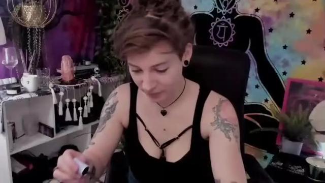 Image 2 of dreammbaylee Stream on Chaturbate on 19 months ago