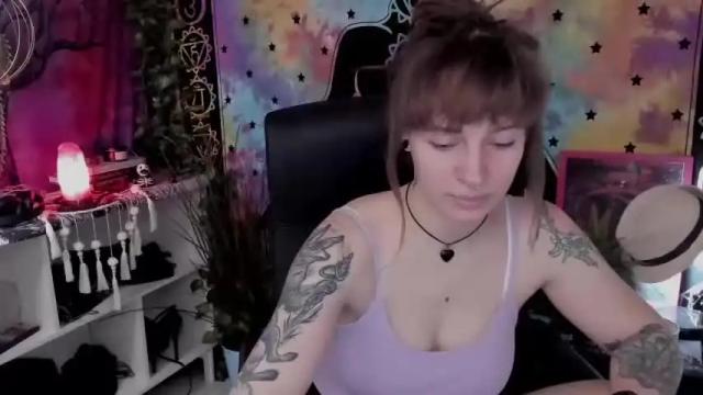 Image 4 of dreammbaylee Stream on Chaturbate on 19 months ago