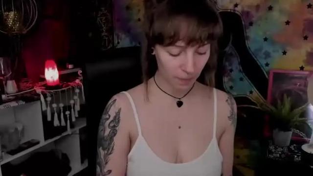 Image 2 of dreammbaylee Stream on Chaturbate on 13 months ago