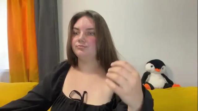 Image 6 of dreamyblushfairy Stream on Chaturbate on 1 month ago