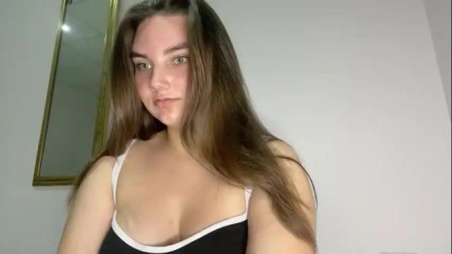 Image 2 of dreamyblushfairy Stream on Chaturbate on 21 days ago