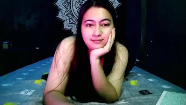 Image 2 of dreamycreamyst Stream on Chaturbate on 13 days ago
