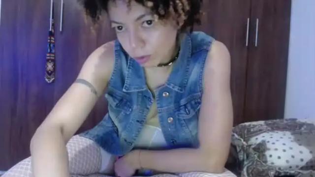 Image 11 of dreamylatina Stream on Chaturbate on 17 months ago