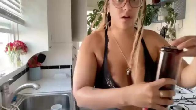 Image 11 of dreamyriri Stream on Chaturbate on 13 months ago