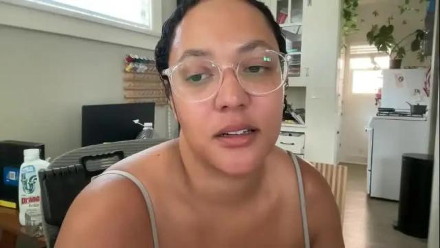 Image 3 of dreamyriri Stream on Chaturbate on 26 days ago
