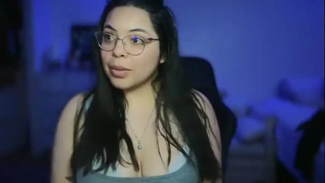 Image 12 of drizzypeach602 Stream on Chaturbate on 1 month ago