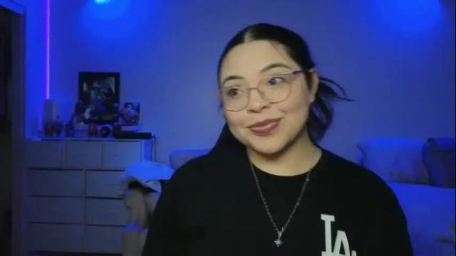 Image 2 of drizzypeach602 Stream on Chaturbate on 1 month ago
