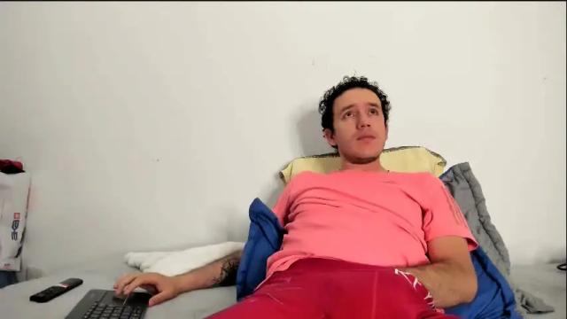 Image 3 of drod6621 Stream on Chaturbate on 1 month ago