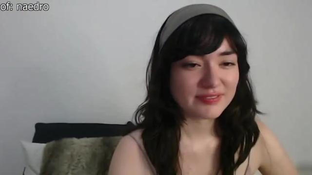 Image 10 of dronae Stream on Chaturbate on 15 months ago