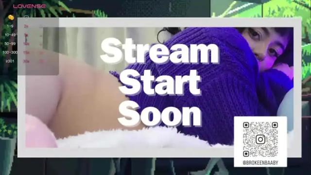 Image 4 of droolingdollface Stream on Chaturbate on 12 months ago